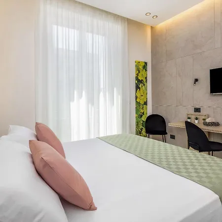Grafea - Luxury In Katánie